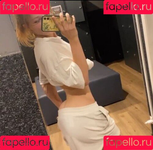 Aline Dessine Onlyfans Photo Gallery 