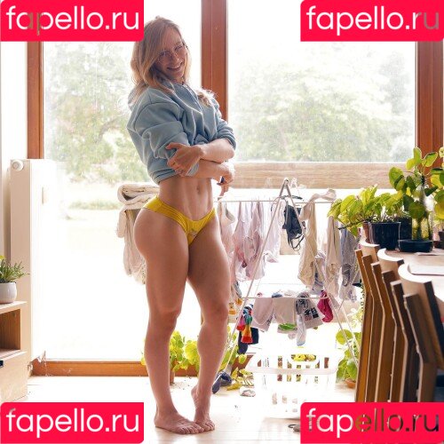 Aline Dessine Onlyfans Photo Gallery 