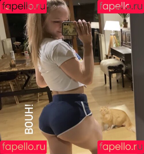 Aline Dessine Onlyfans Photo Gallery 