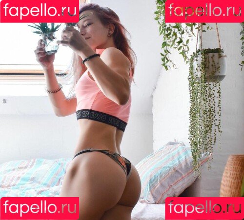 Aline Dessine Onlyfans Photo Gallery 