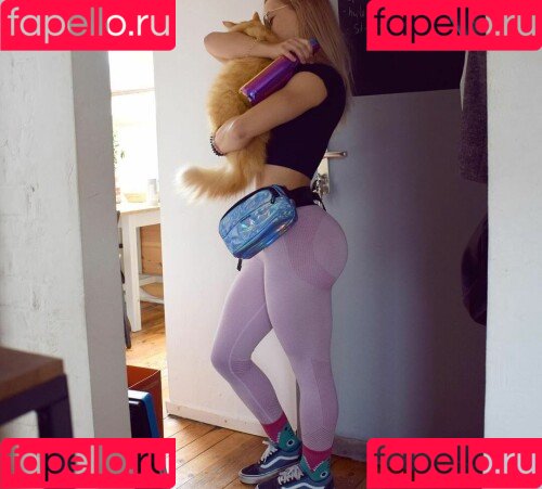 Aline Dessine Onlyfans Photo Gallery 