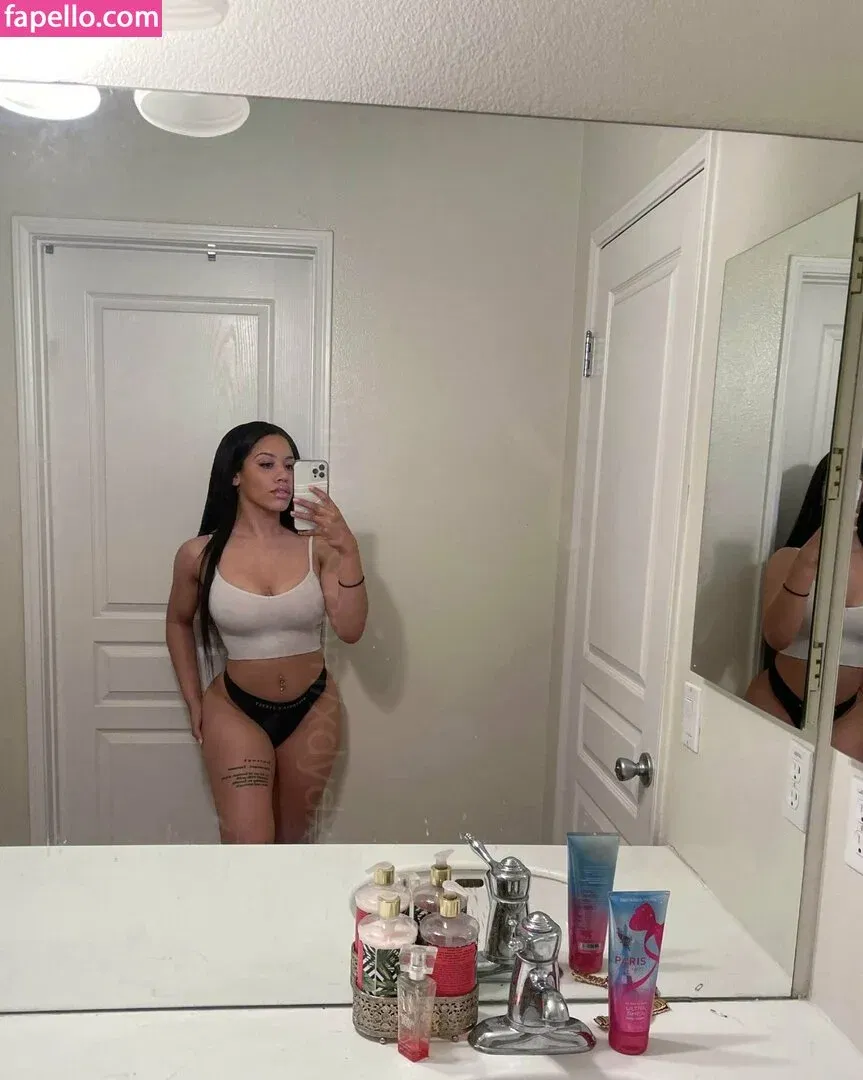 xtaix Onlyfans Photo Gallery 