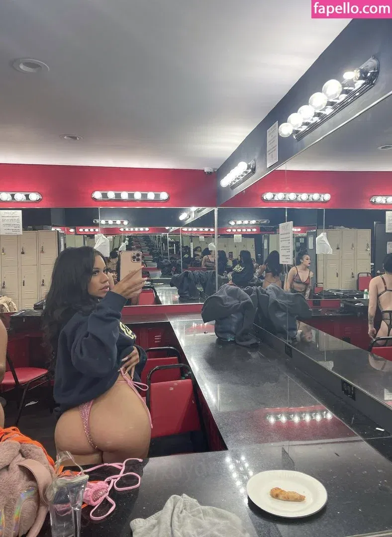 xtaix Onlyfans Photo Gallery 