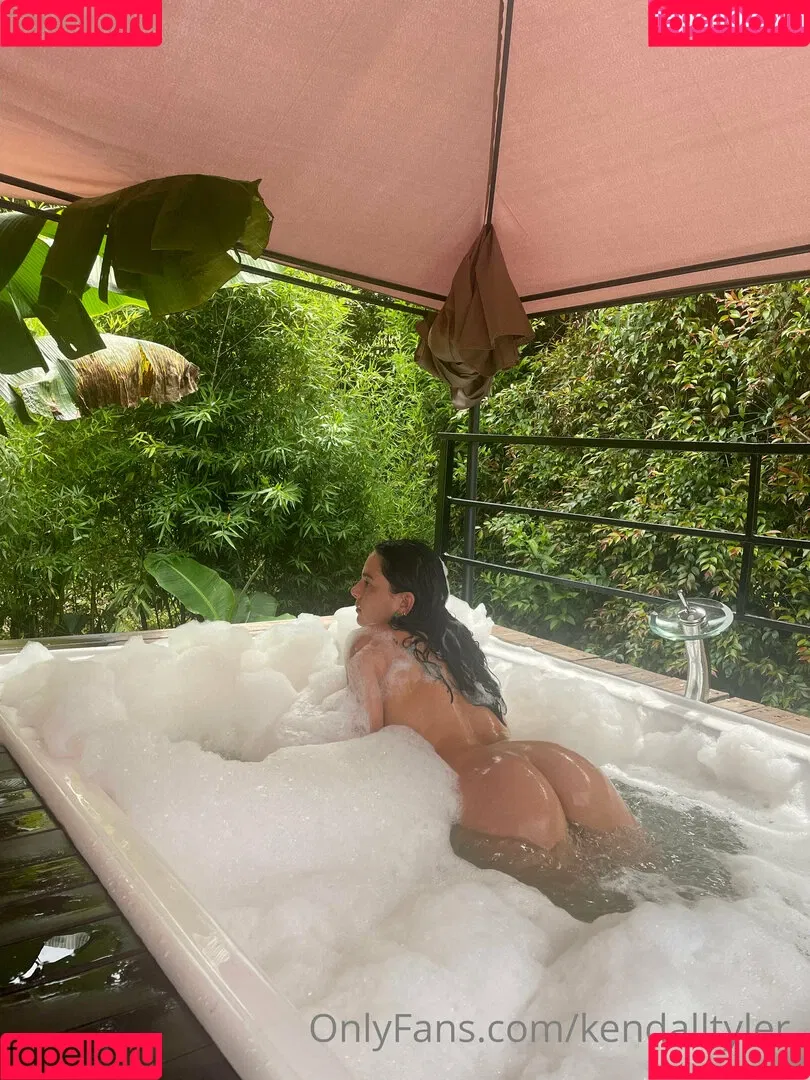 Kendalltyler_ Onlyfans Photo Gallery 