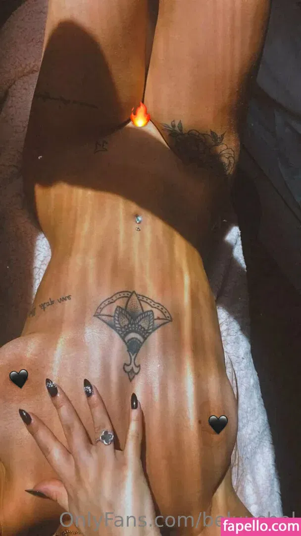 beluusbel Onlyfans Photo Gallery 