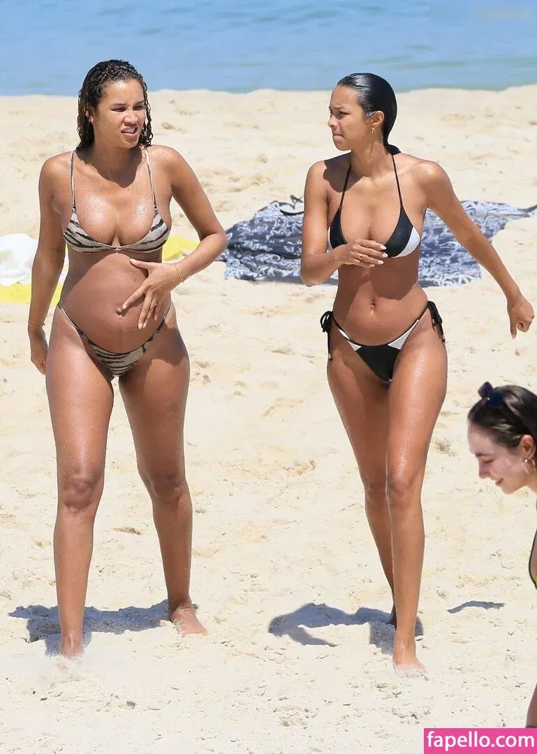 Lais Ribeiro Onlyfans Photo Gallery 