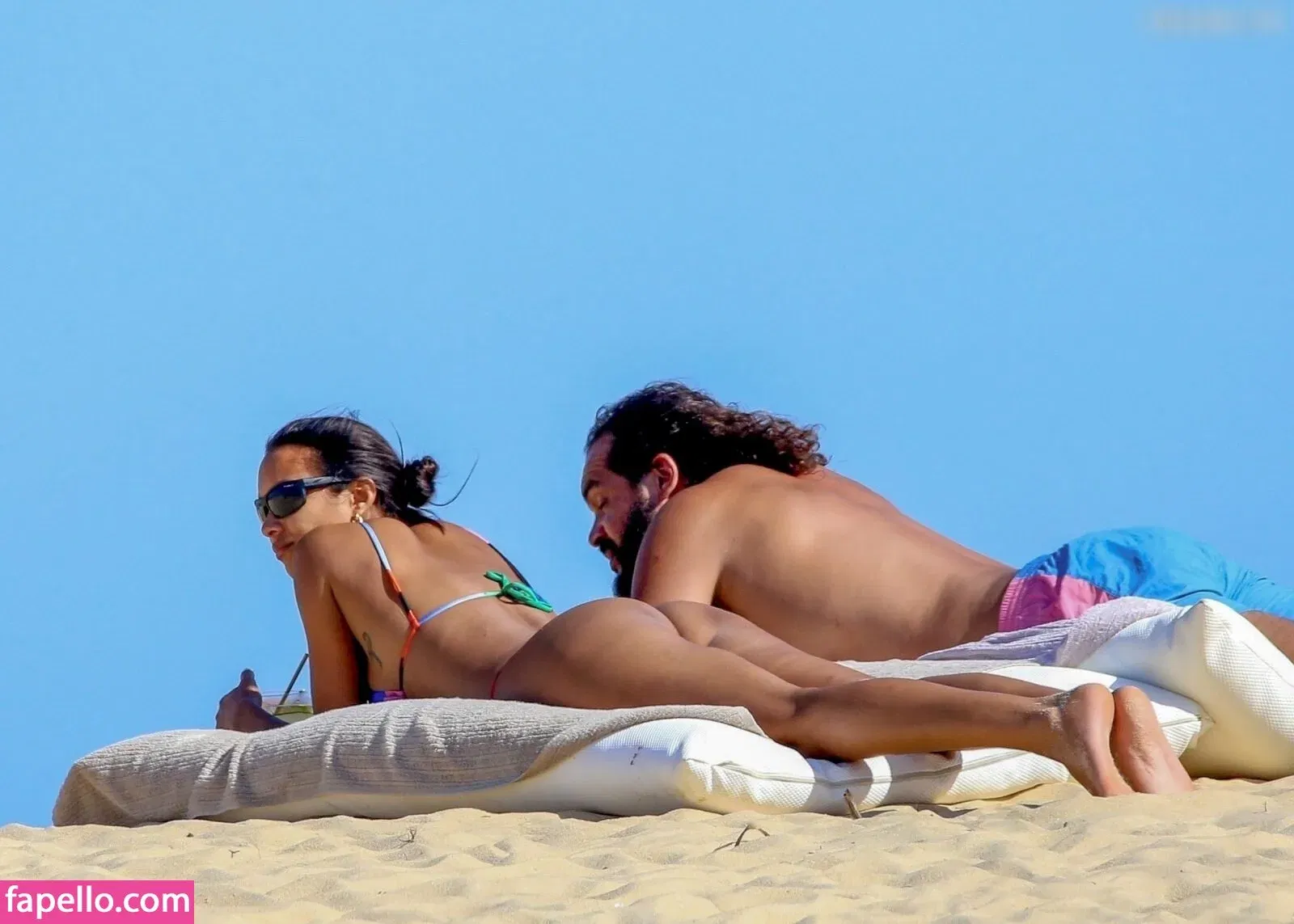 Lais Ribeiro Onlyfans Photo Gallery 