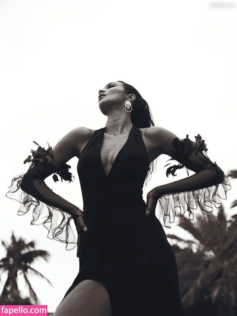 Lais Ribeiro Onlyfans Photo Gallery 