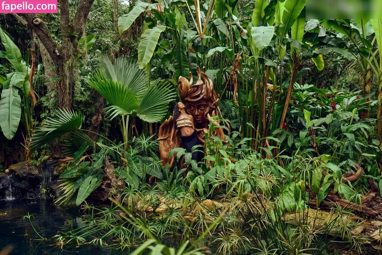 Lais Ribeiro Onlyfans Photo Gallery 