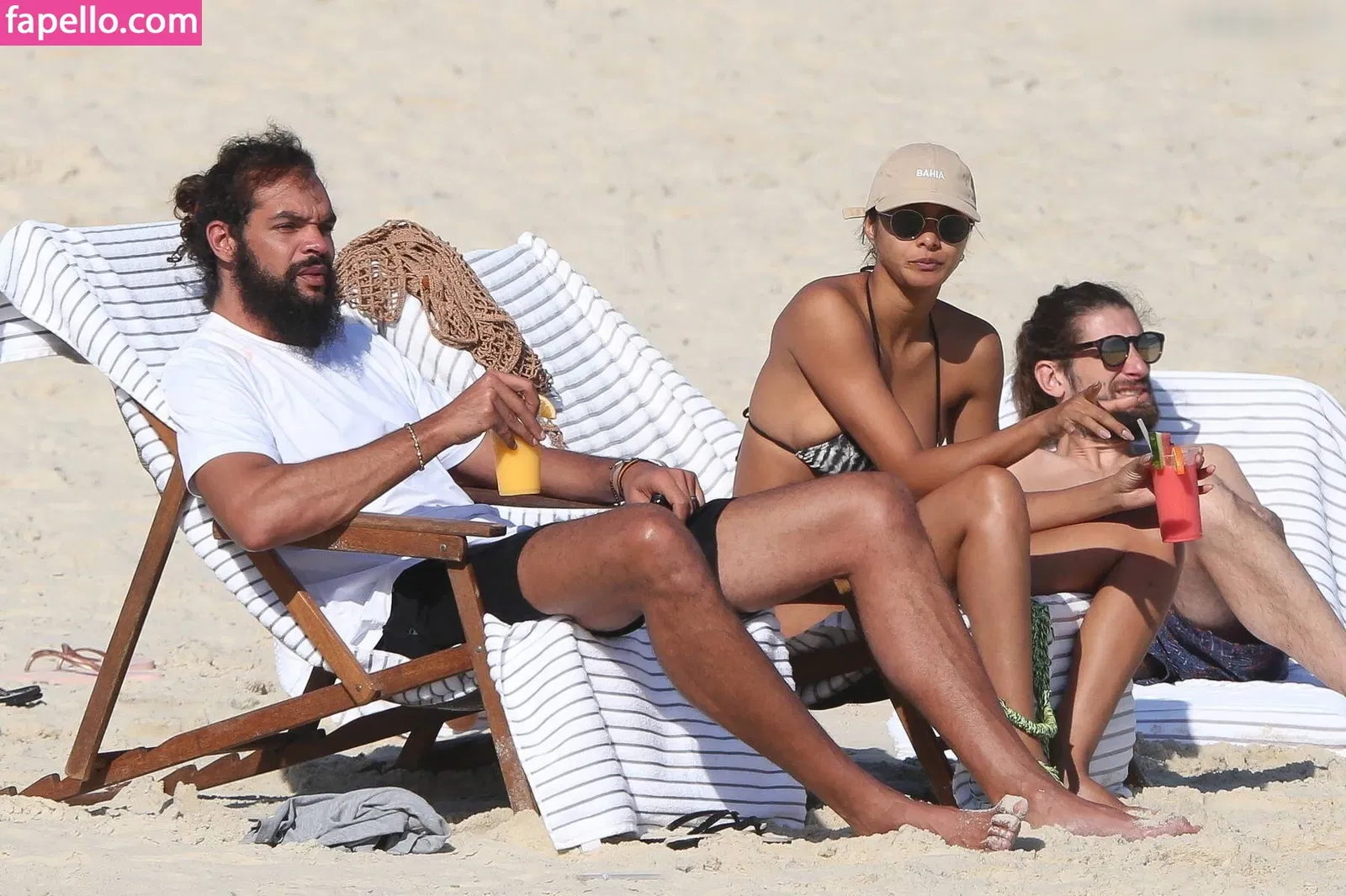 Lais Ribeiro Onlyfans Photo Gallery 