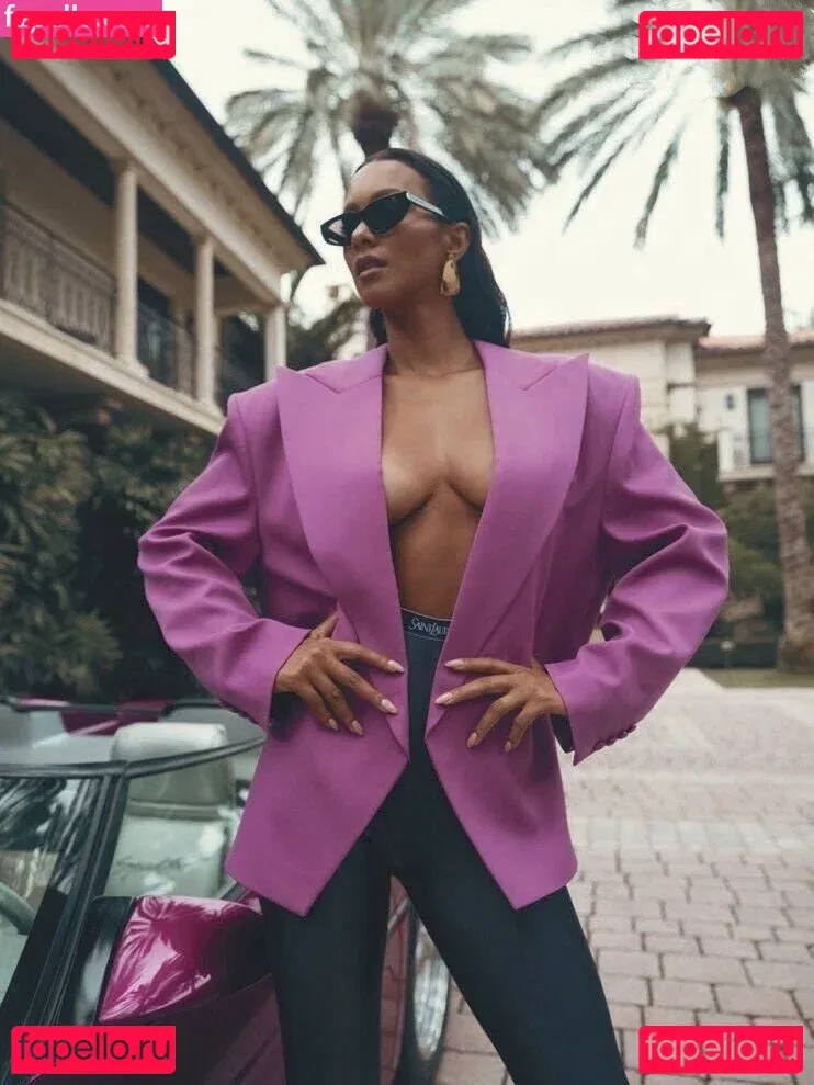 Lais Ribeiro Onlyfans Photo Gallery 