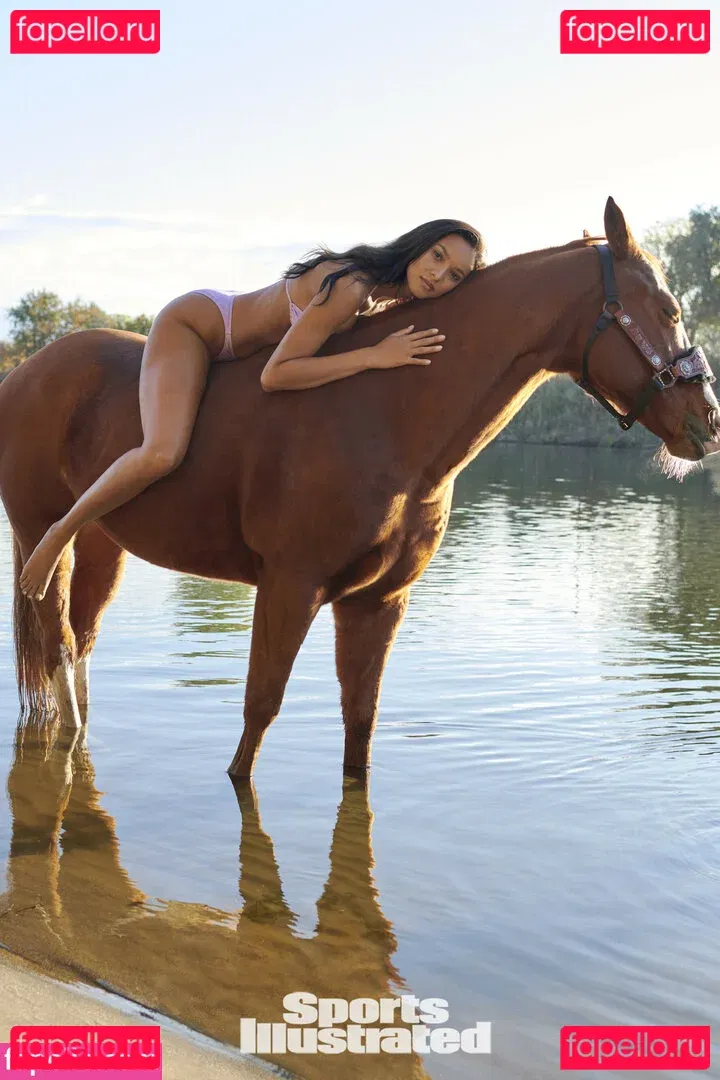 Lais Ribeiro Onlyfans Photo Gallery 