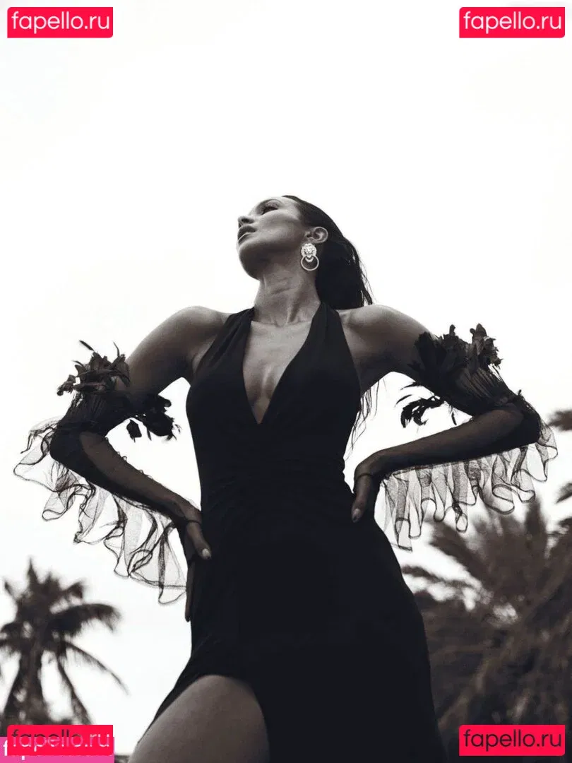 Lais Ribeiro Onlyfans Photo Gallery 