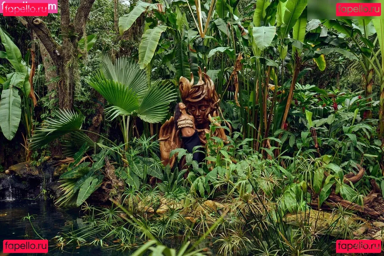 Lais Ribeiro Onlyfans Photo Gallery 