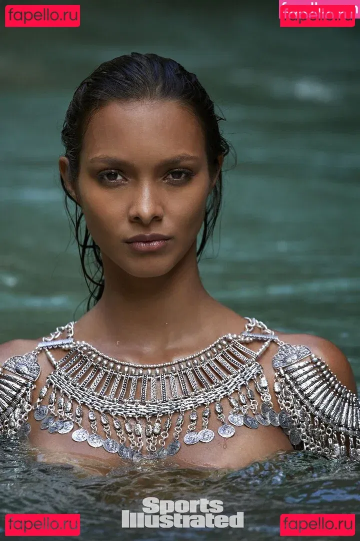 Lais Ribeiro Onlyfans Photo Gallery 