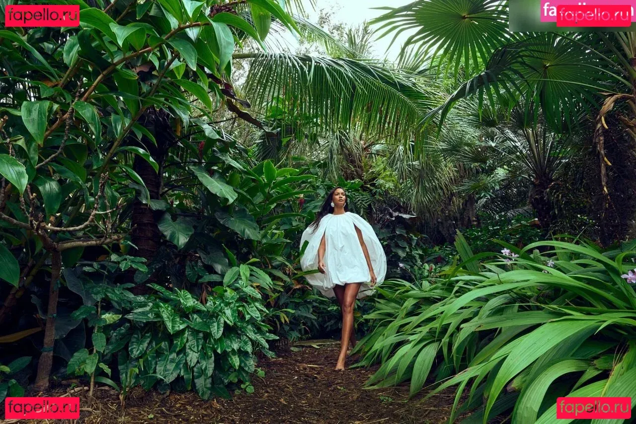 Lais Ribeiro Onlyfans Photo Gallery 