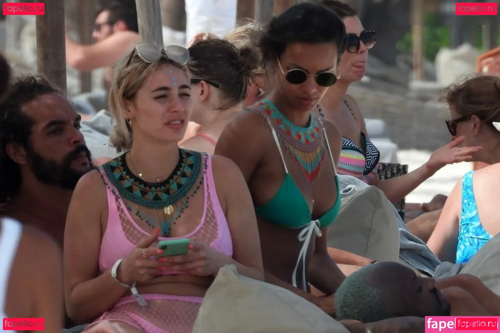 Lais Ribeiro Onlyfans Photo Gallery 