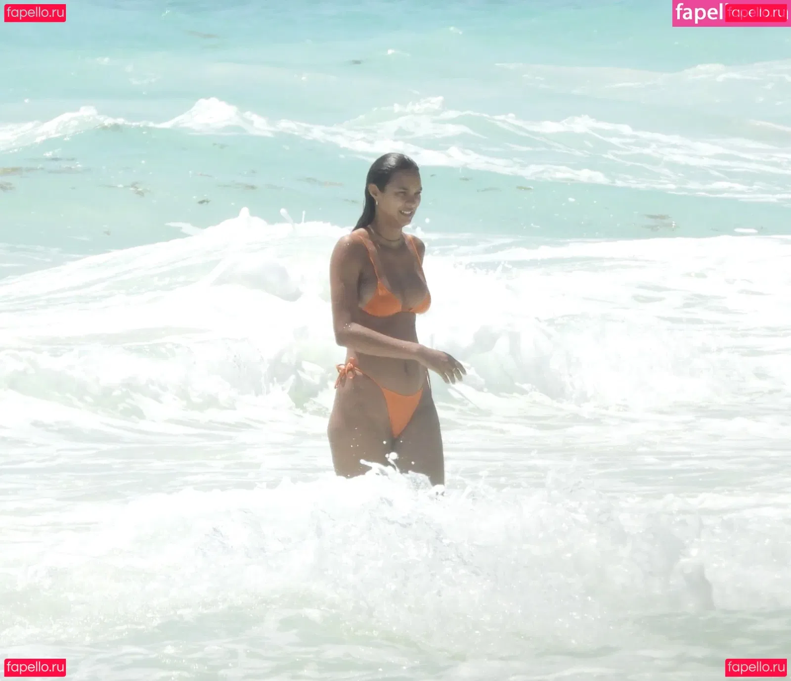 Lais Ribeiro Onlyfans Photo Gallery 