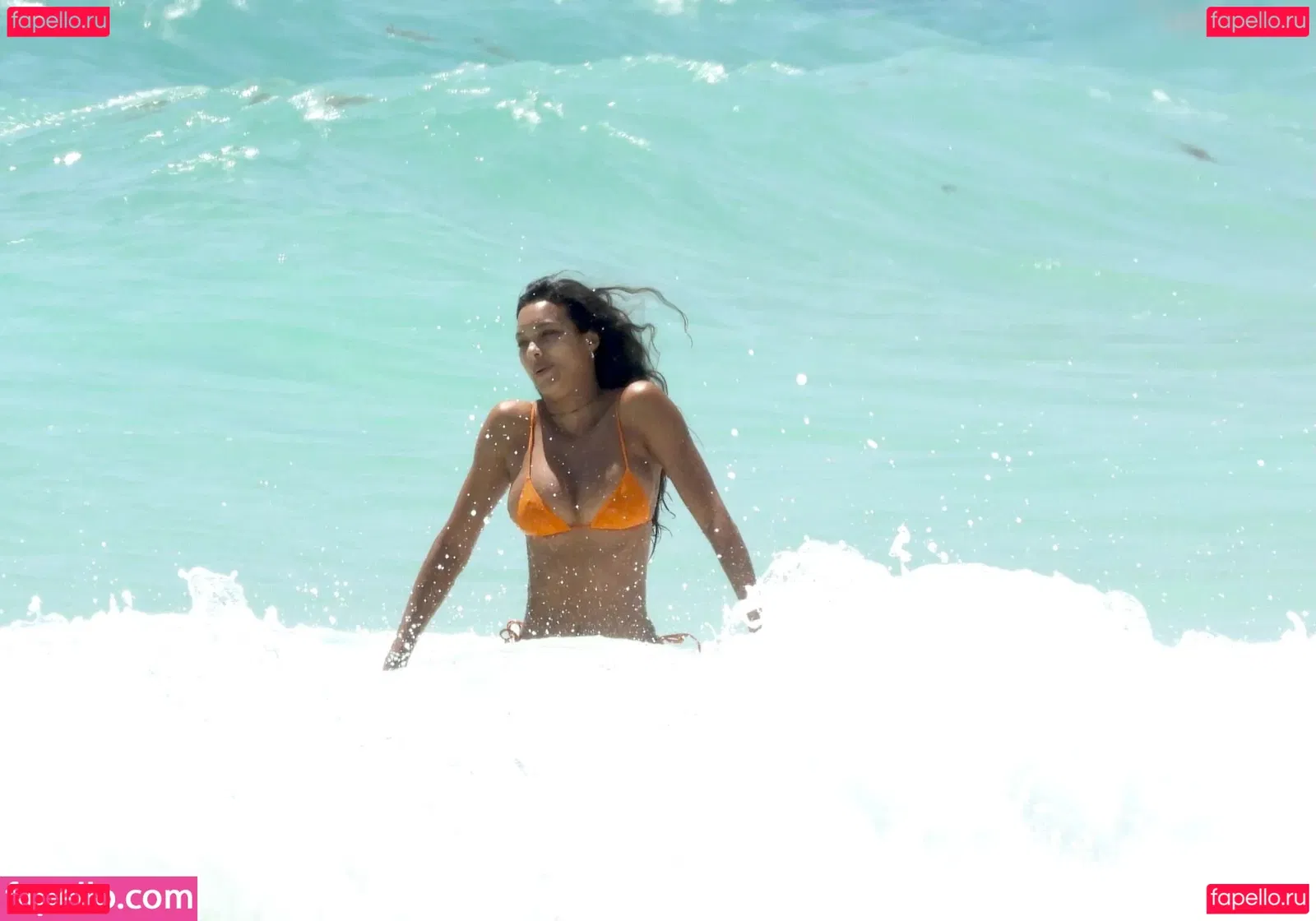 Lais Ribeiro Onlyfans Photo Gallery 