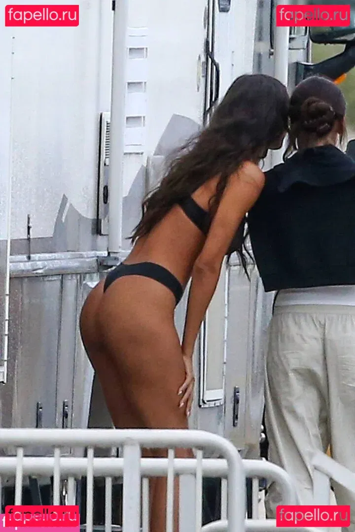 Lais Ribeiro Onlyfans Photo Gallery 