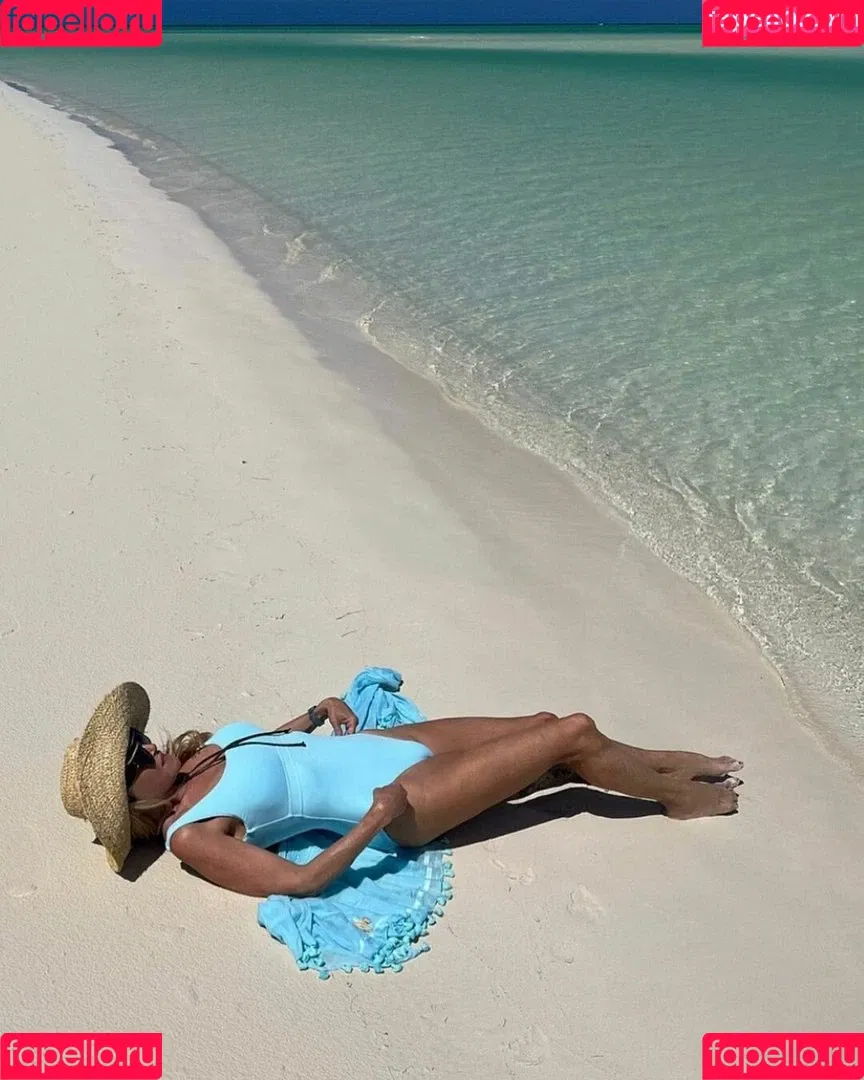 Christie Brinkley Onlyfans Photo Gallery 
