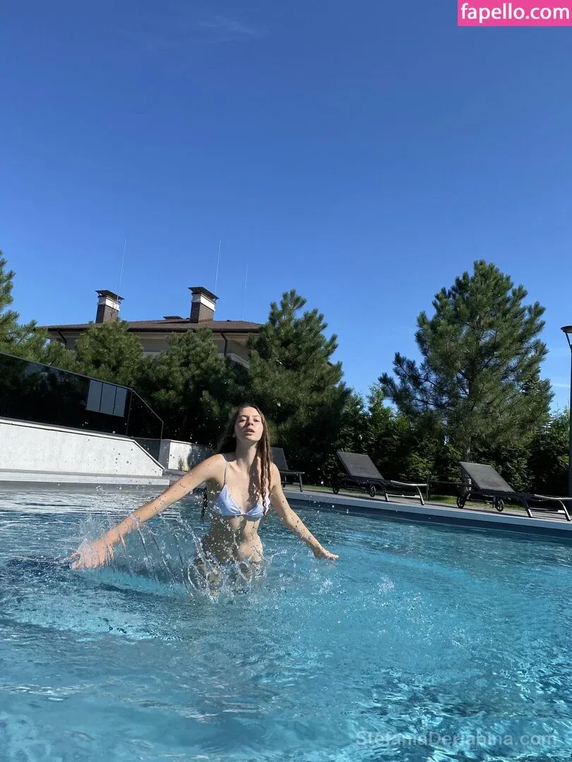 Stefania Deriabina Onlyfans Photo Gallery 