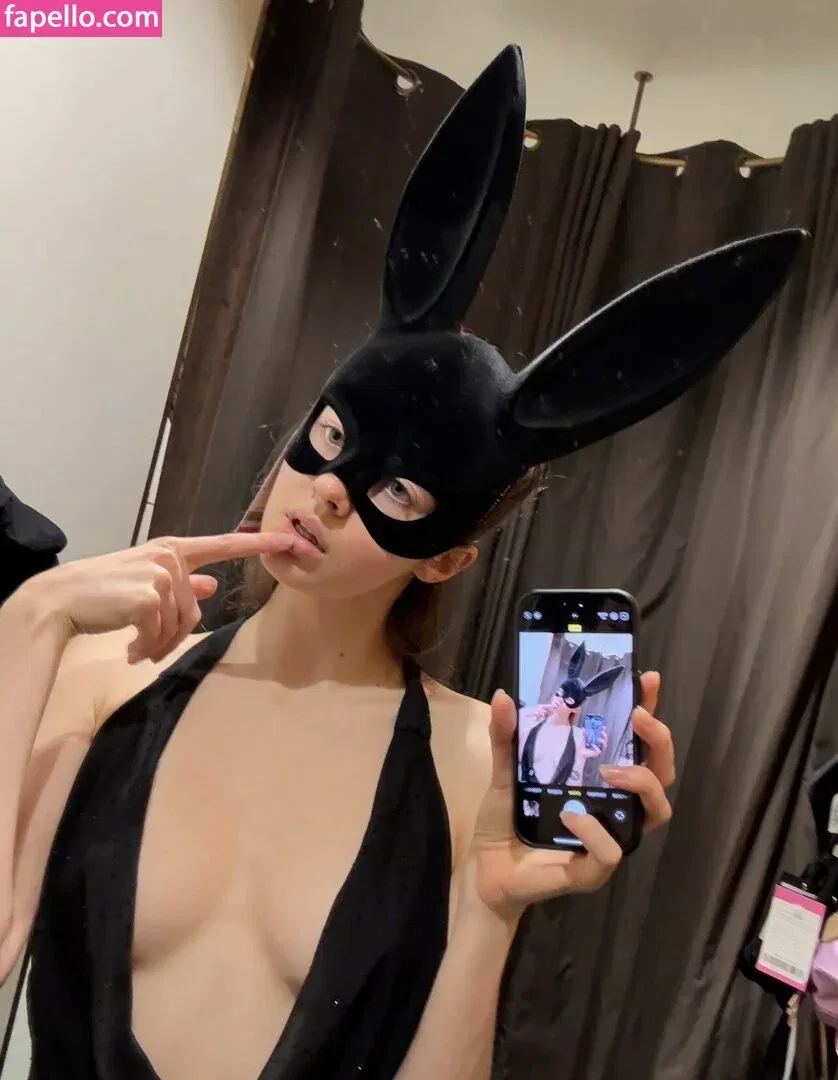 Stefania Deriabina Onlyfans Photo Gallery 