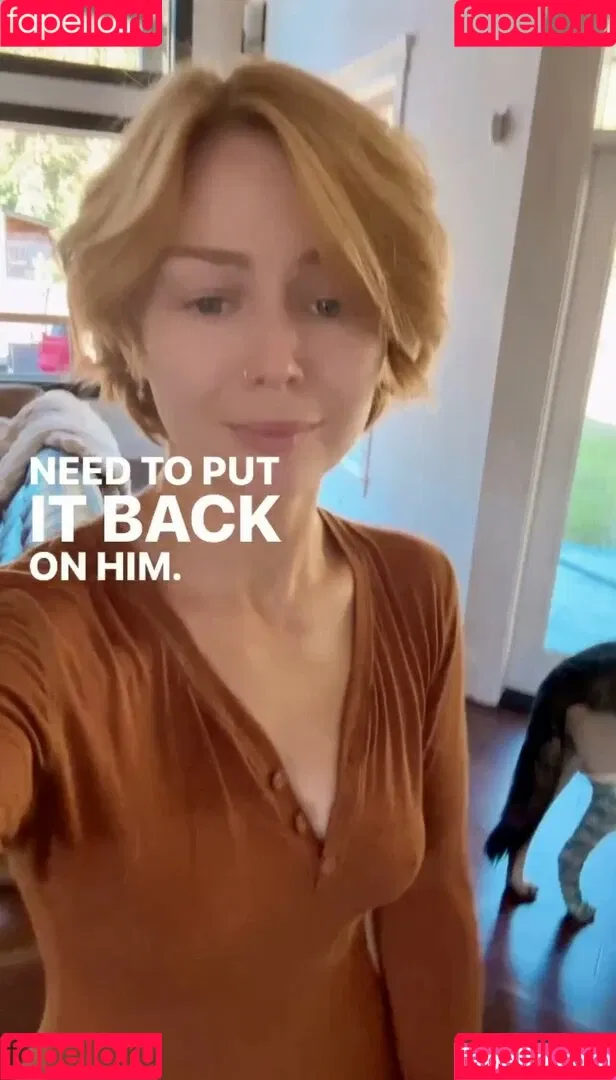 KallMeKris Onlyfans Photo Gallery 