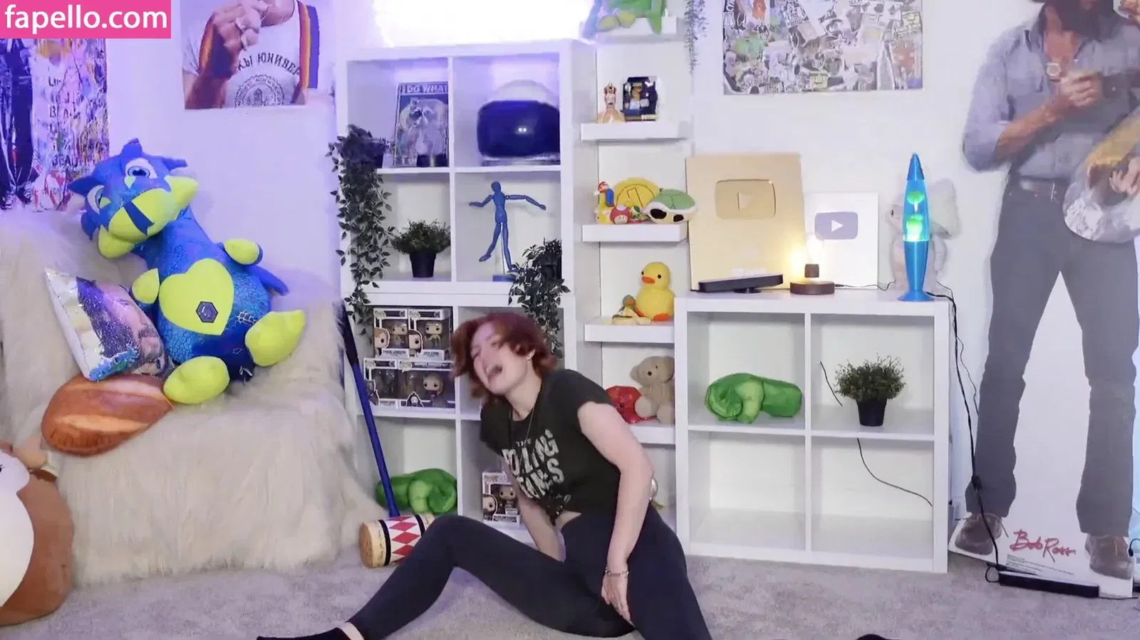 KallMeKris Onlyfans Photo Gallery 