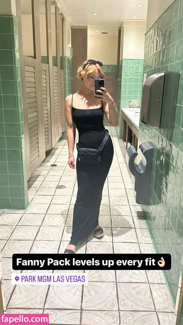 KallMeKris Onlyfans Photo Gallery 