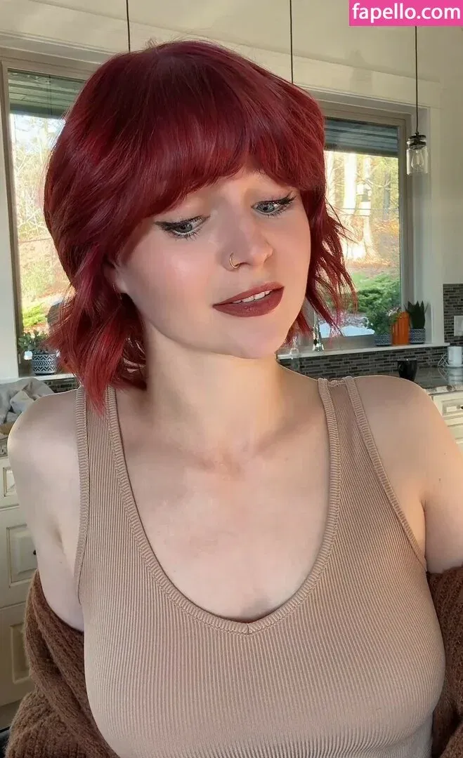 KallMeKris Onlyfans Photo Gallery 