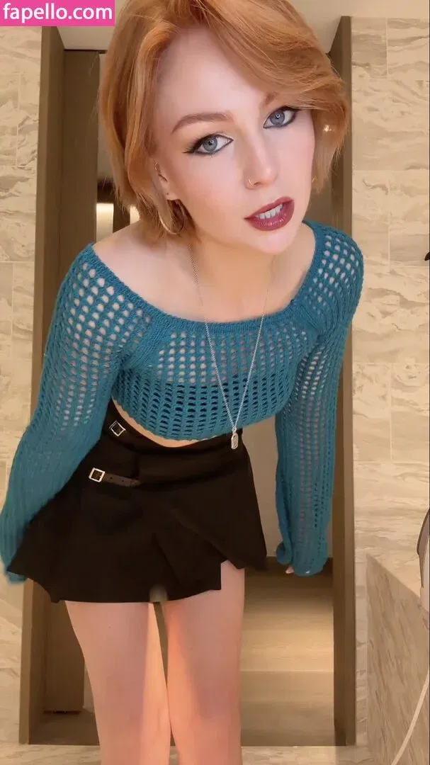 KallMeKris Onlyfans Photo Gallery 