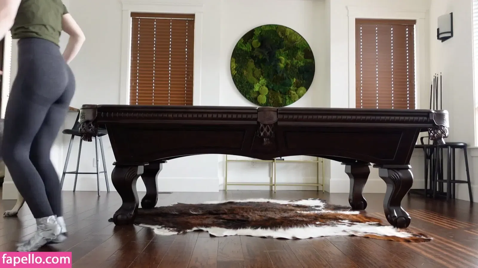 KallMeKris Onlyfans Photo Gallery 