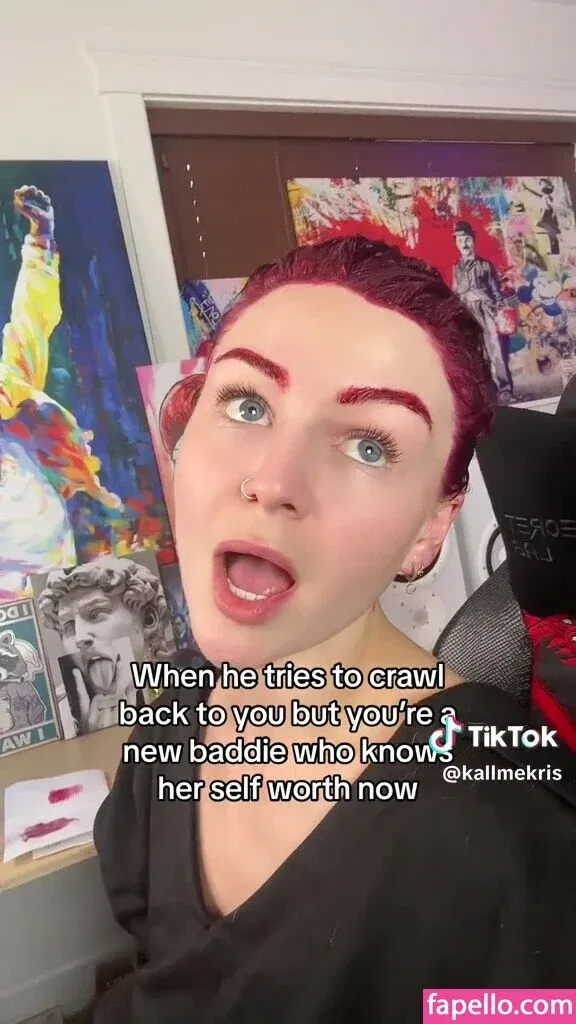 KallMeKris Onlyfans Photo Gallery 