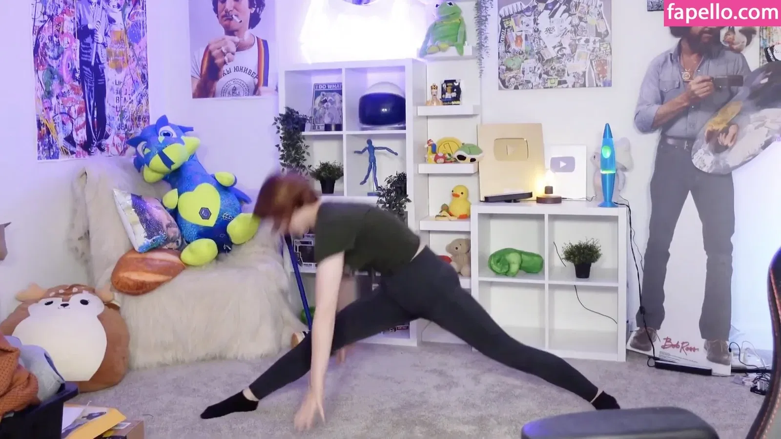 KallMeKris Onlyfans Photo Gallery 