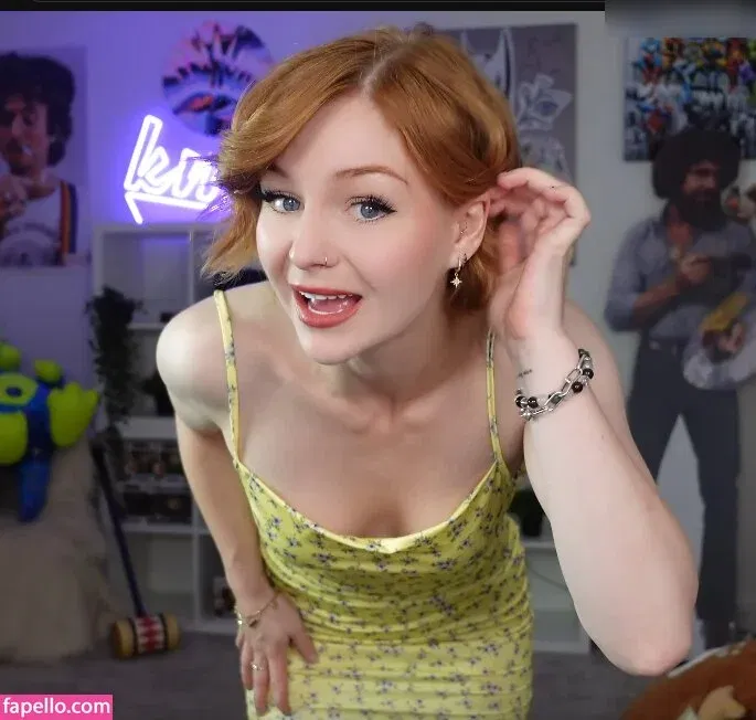 KallMeKris Onlyfans Photo Gallery 