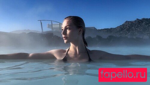 KallMeKris Onlyfans Photo Gallery 