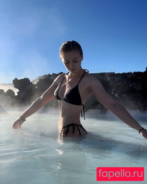 KallMeKris Onlyfans Photo Gallery 