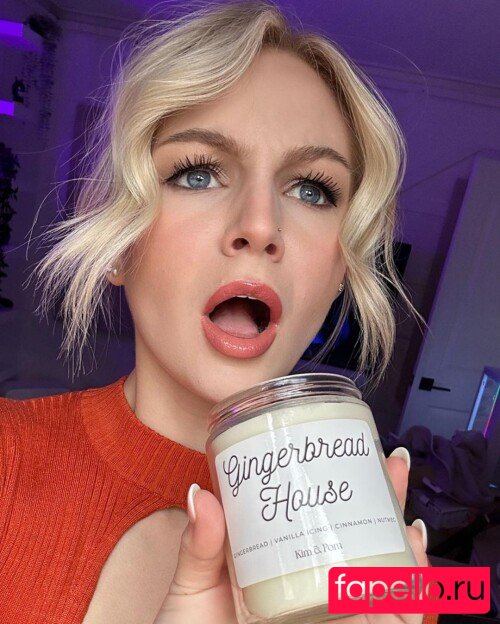 KallMeKris Onlyfans Photo Gallery 