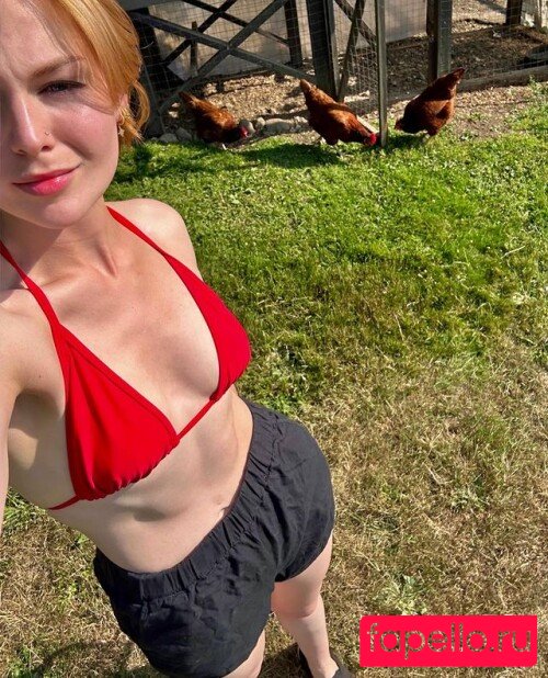 KallMeKris Onlyfans Photo Gallery 