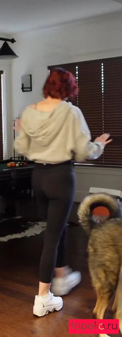 KallMeKris Onlyfans Photo Gallery 