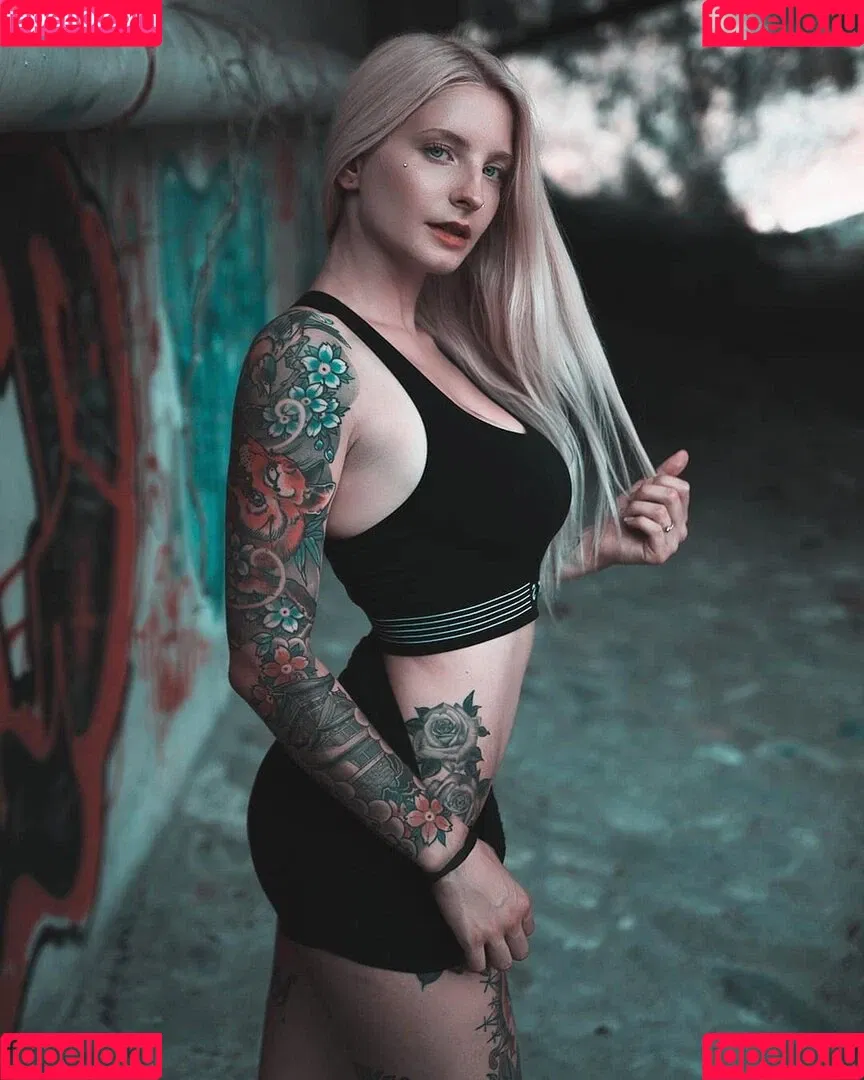 Swann SG Onlyfans Photo Gallery 