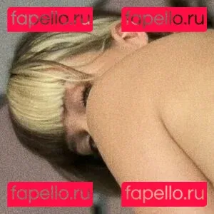 x_cherrybxmb_x Onlyfans Photo Gallery 