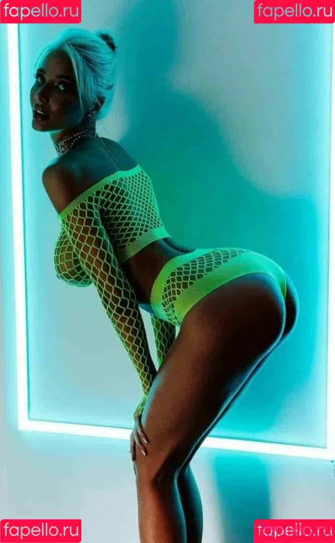 my_katti_colour Onlyfans Photo Gallery 