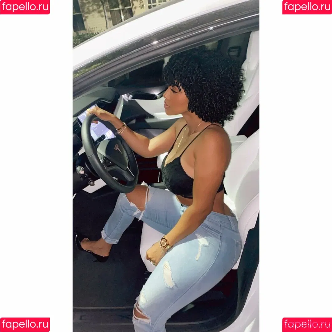 Sophie Likosky Onlyfans Photo Gallery 