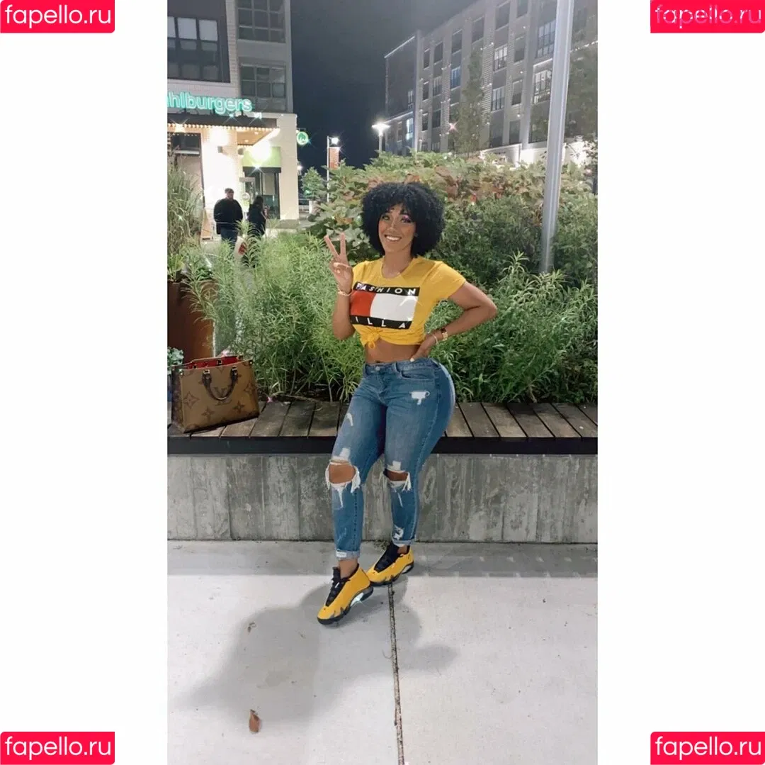 Sophie Likosky Onlyfans Photo Gallery 