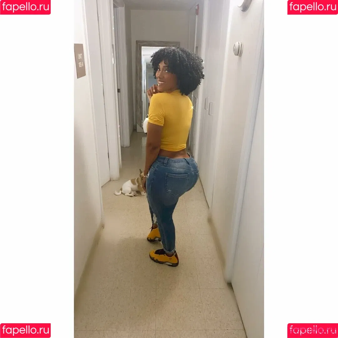 Sophie Likosky Onlyfans Photo Gallery 