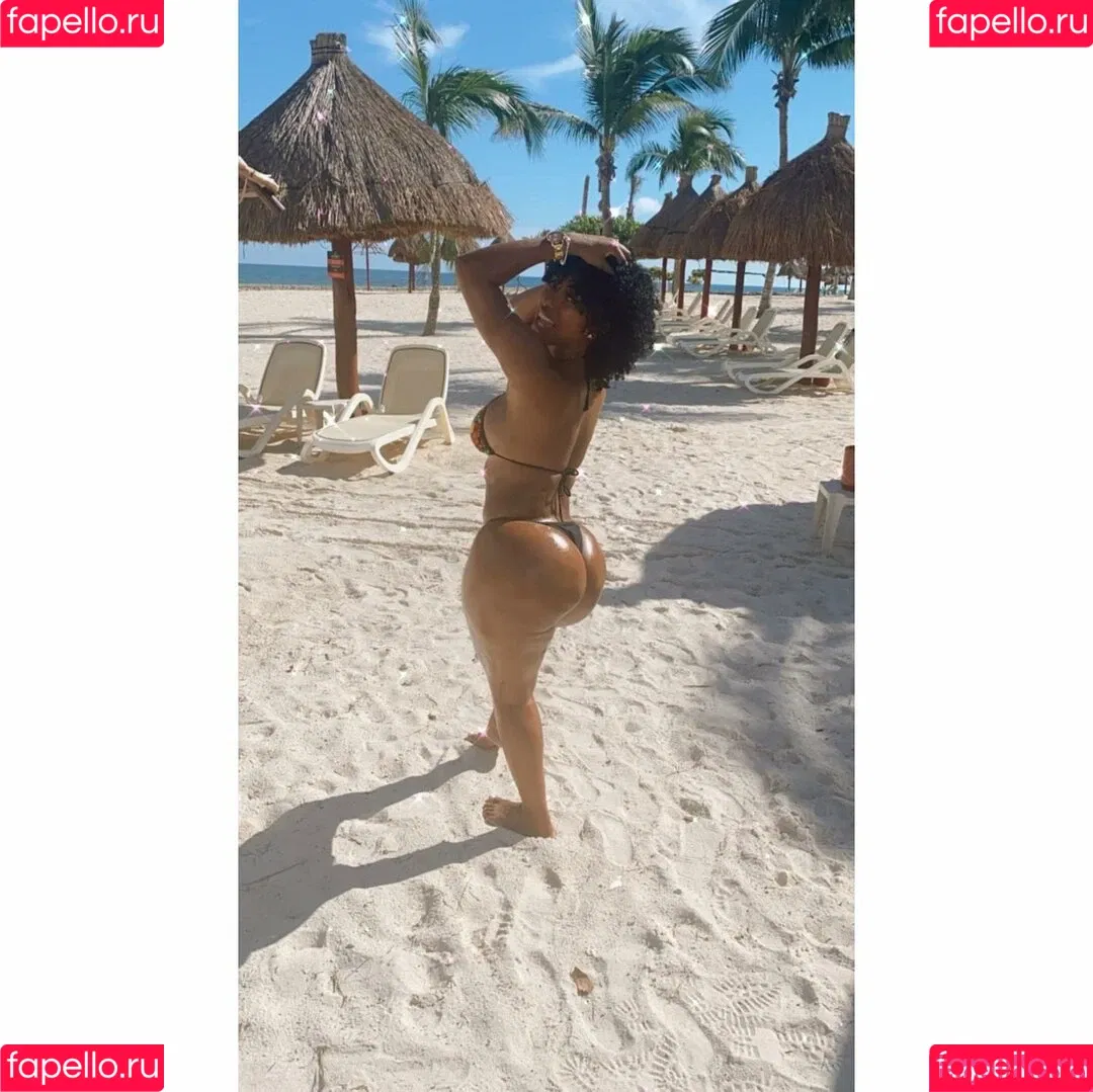 Sophie Likosky Onlyfans Photo Gallery 