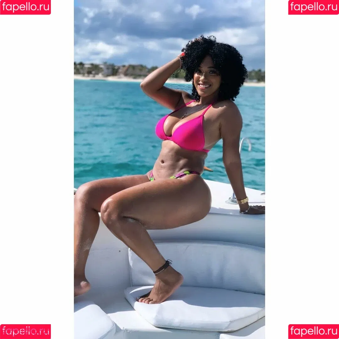 Sophie Likosky Onlyfans Photo Gallery 