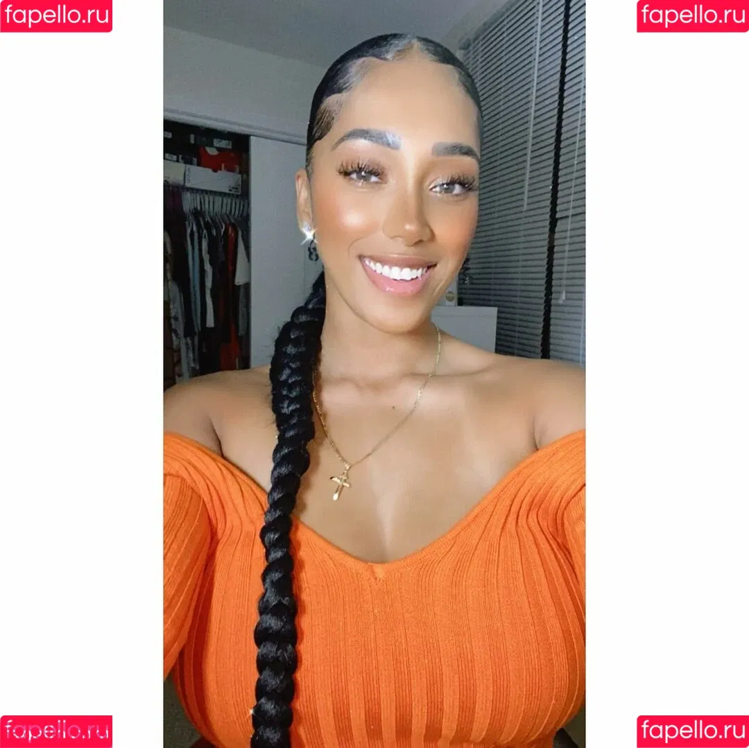 Sophie Likosky Onlyfans Photo Gallery 
